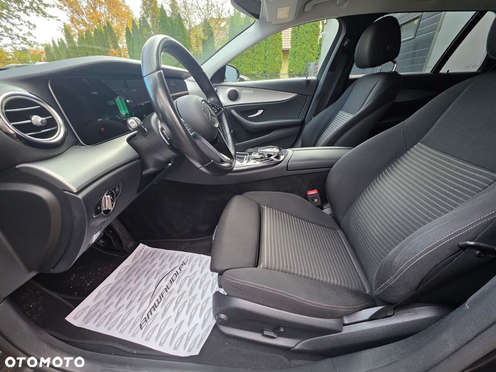 Mercedes-Benz Klasa E 220 d 9G-TRONIC Avantgarde - 21