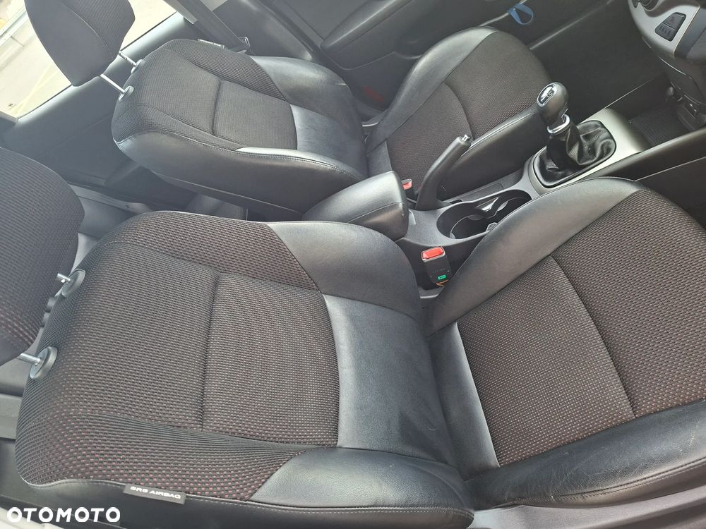 Hyundai i30 - 18