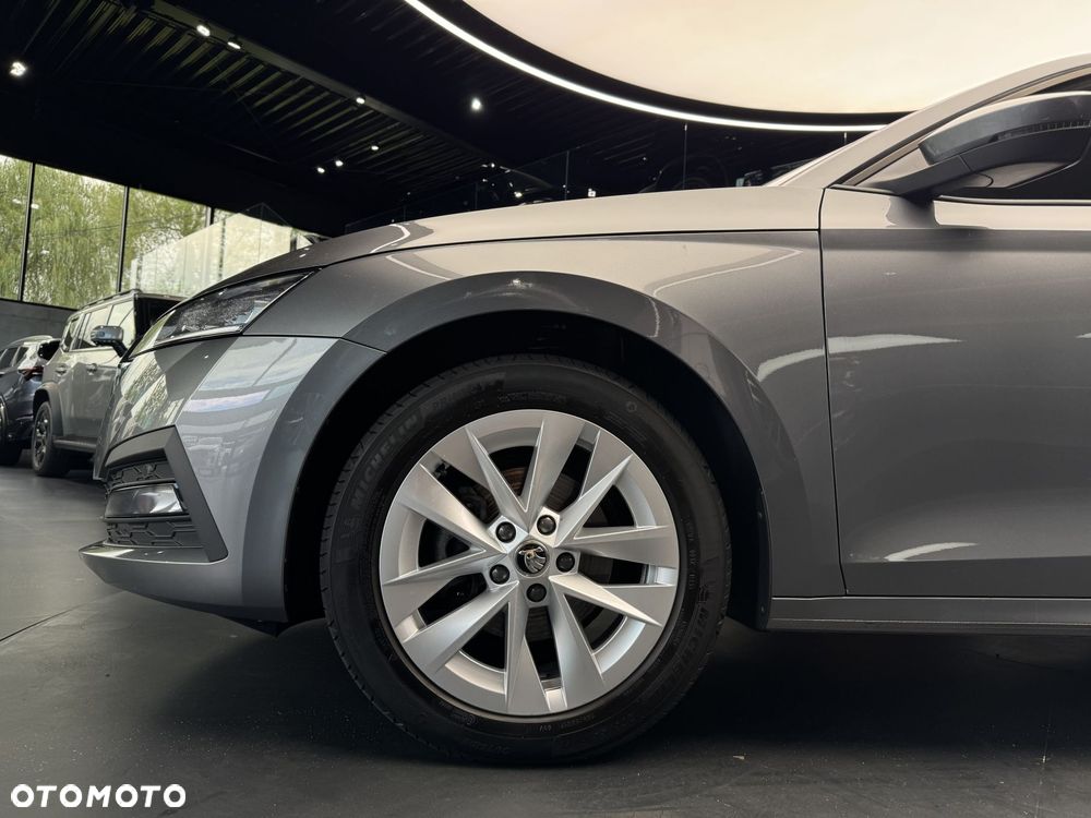 Skoda Octavia 2.0 TDI Ambition DSG - 20