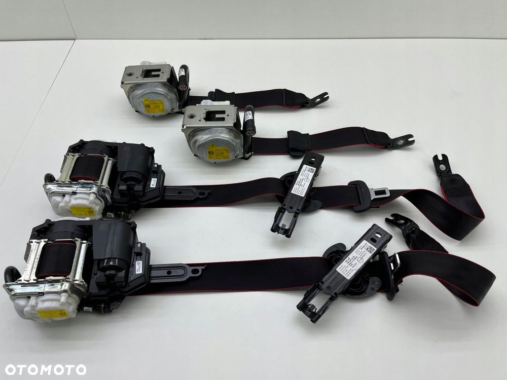 AUDI A3 8Y RS3 PASY BEZPIECZEŃSTWA KOMPLET ORYGINAŁ 8Y0357805D 8Y0857706H - 1