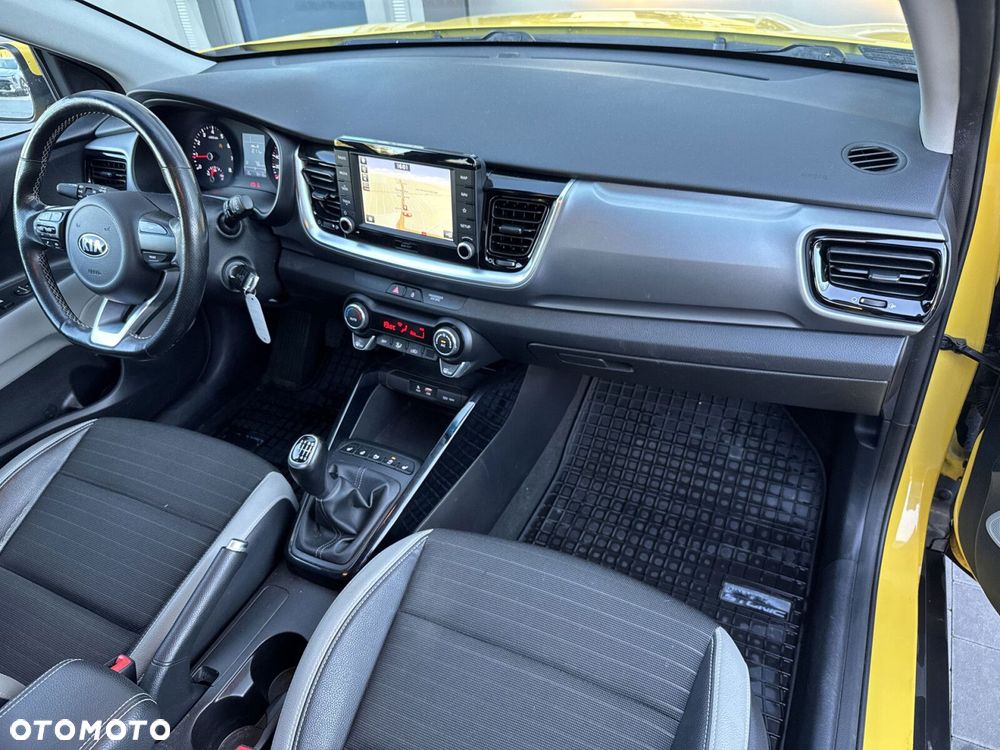 Kia Stonic 1.0 T-GDI L - 22