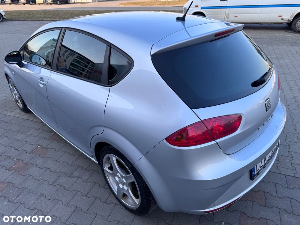 Seat Leon 2.0 TDI DPF DSG Sport - 20
