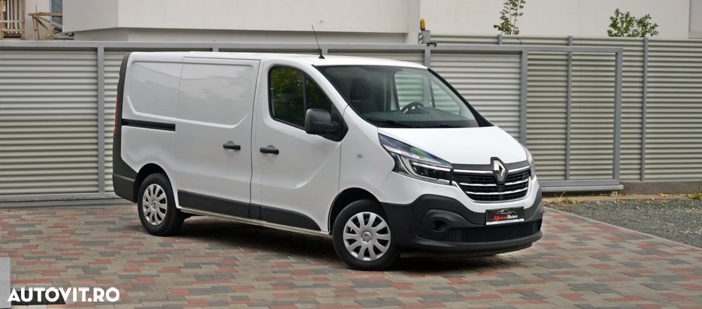 Renault Trafic - 9
