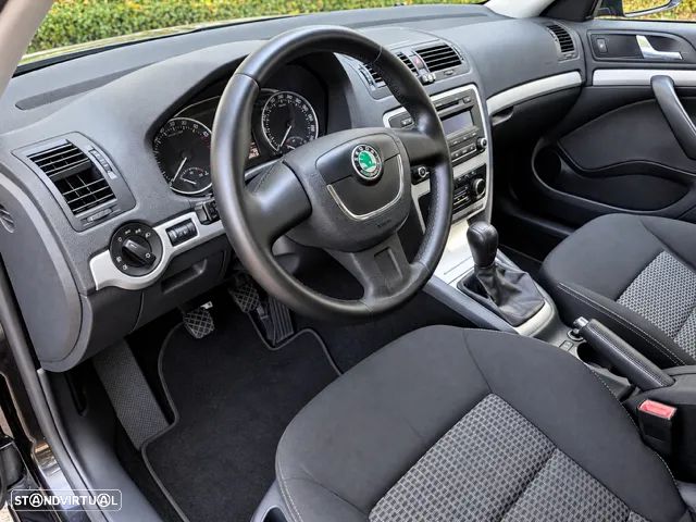 Skoda Octavia Break 1.6 TDi Classic - 6