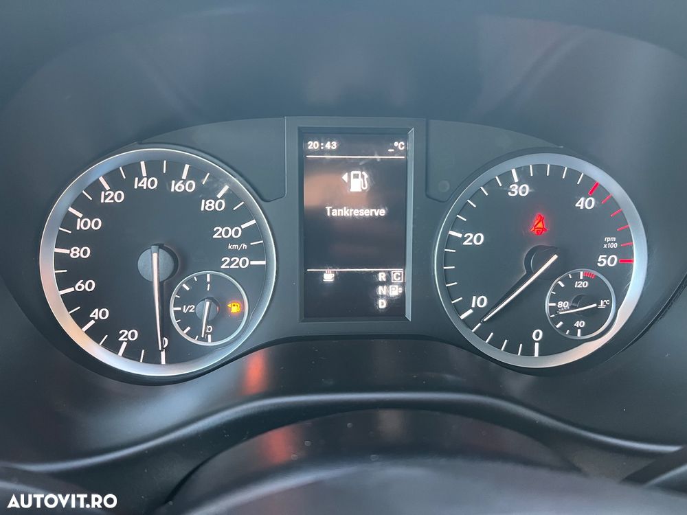 Mercedes-Benz Vito - 8