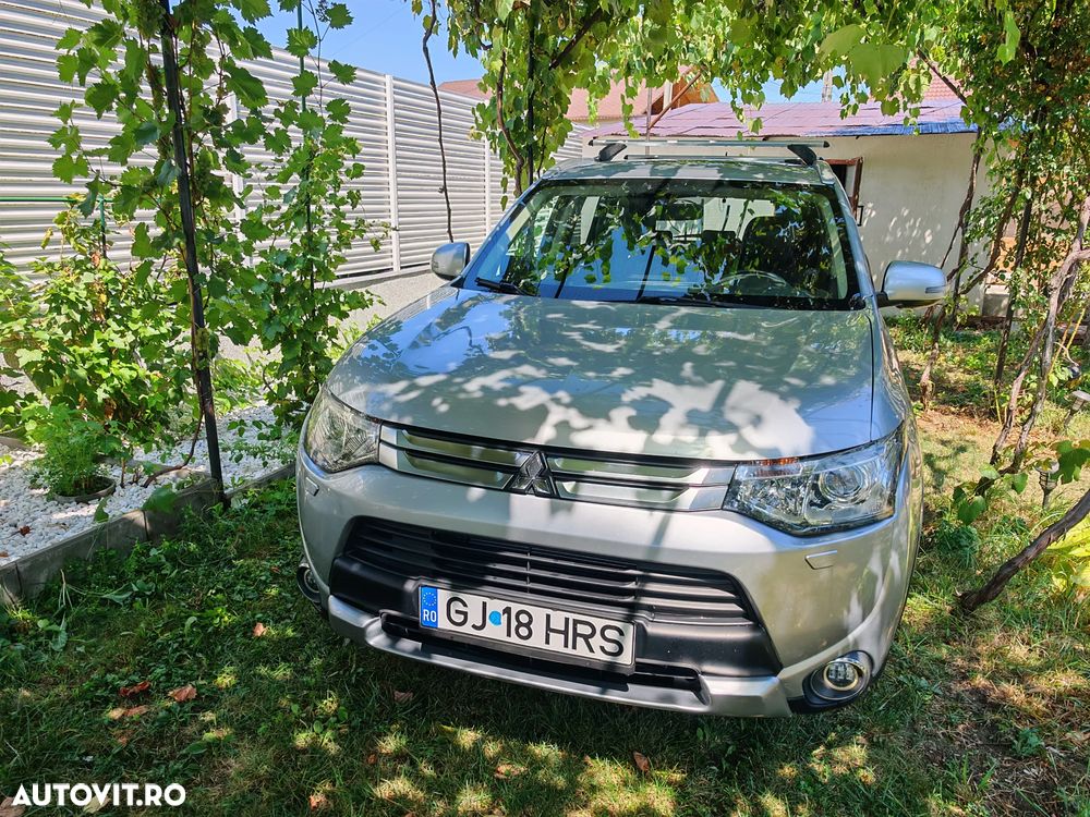 Mitsubishi Outlander 2.2L DI-D 6AT 4WD Instyle pachet ASF A62 - 2