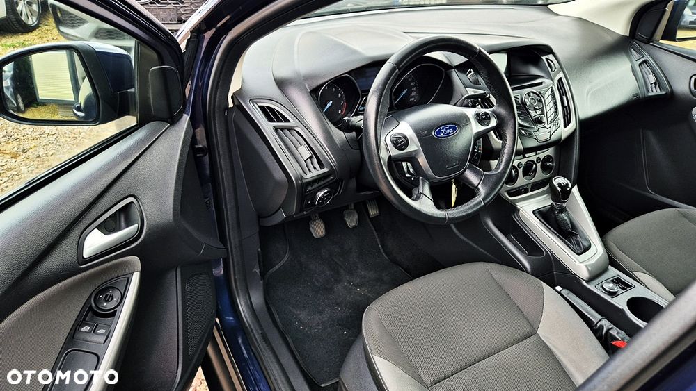 Ford Focus 1.6 Titanium - 32