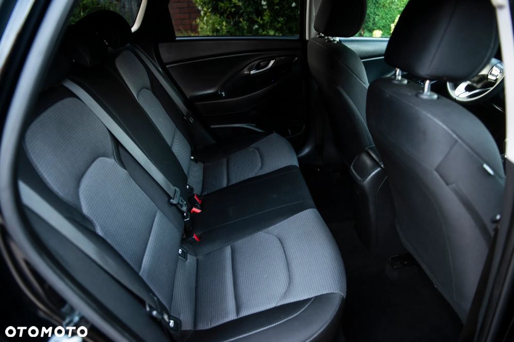 Hyundai i30 i30cw 1.4 Advantage - 36