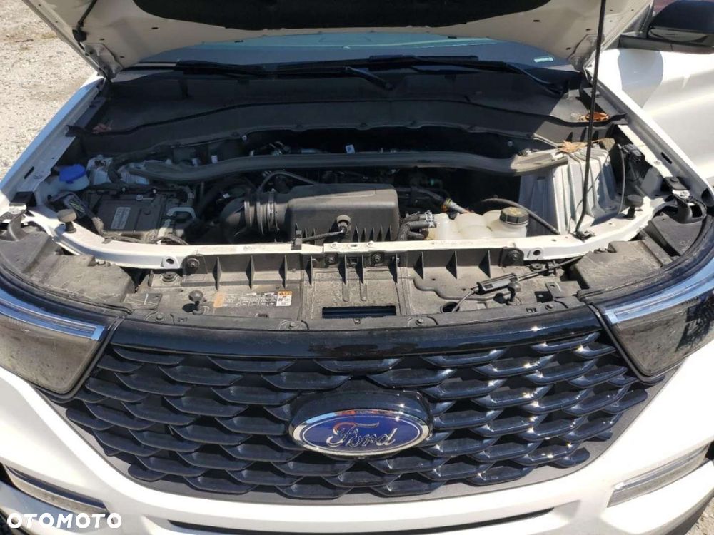 Ford Explorer - 13