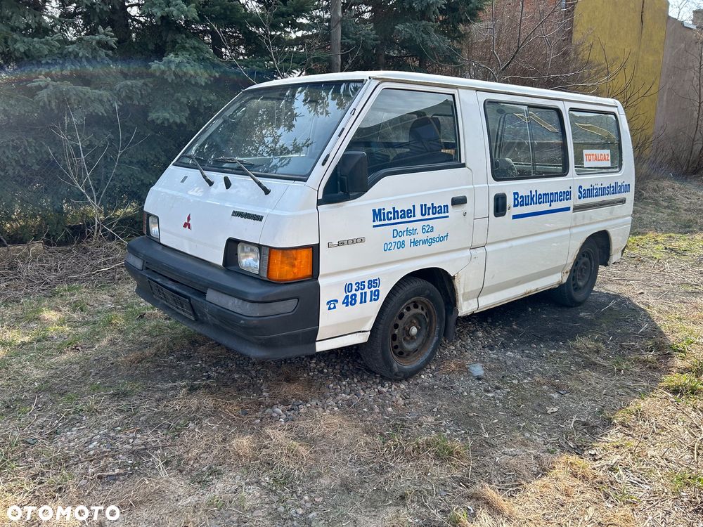 Mitsubishi L300 - 1