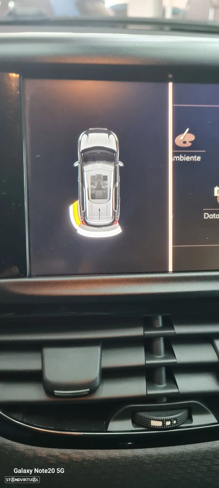 Peugeot 2008 BlueHDi 100 STOP & START Signature - 30