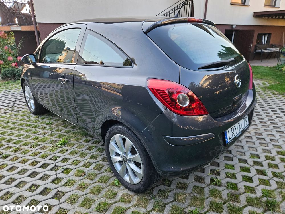 Opel Corsa 1.4 16V Active - 7