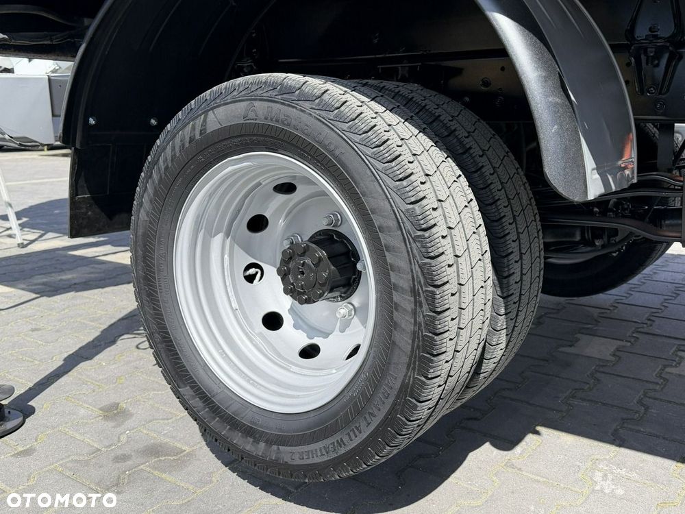 Nissan Cabstar - 8
