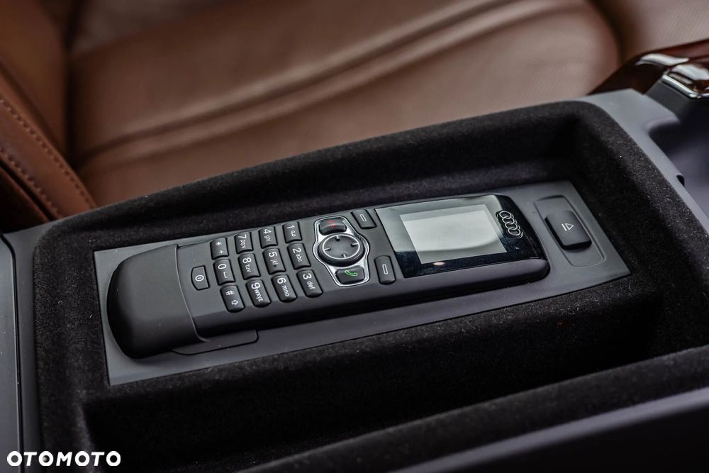 Audi A8 3.0 TDI DPF quattro tiptronic - 25