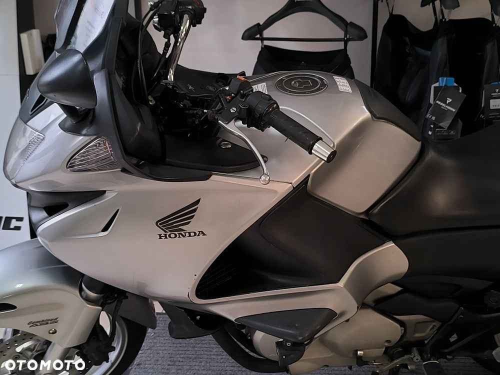 Honda Deauville - 13