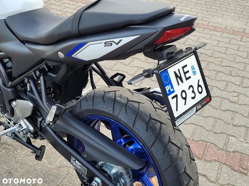 Suzuki SV - 24