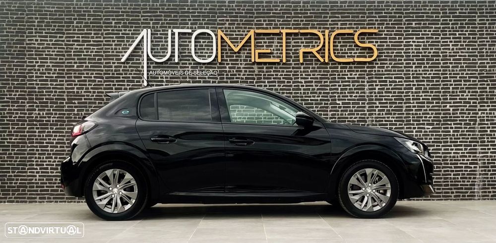 Peugeot e-208 50 kWh SE Style — fotografia 6