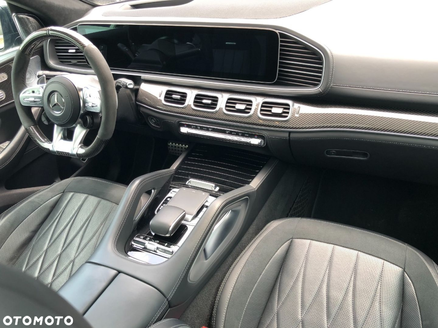 Mercedes-Benz GLE - 30
