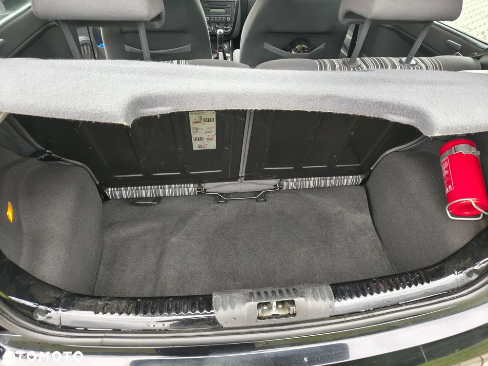 Volkswagen Fox - 7