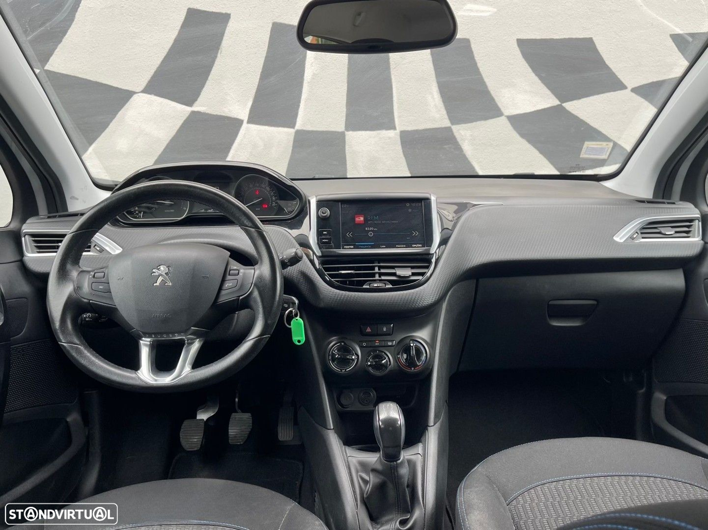 Peugeot 208 1.6 BlueHDi Style - 2