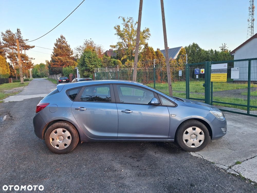 Opel Astra 1.4 Turbo - 15