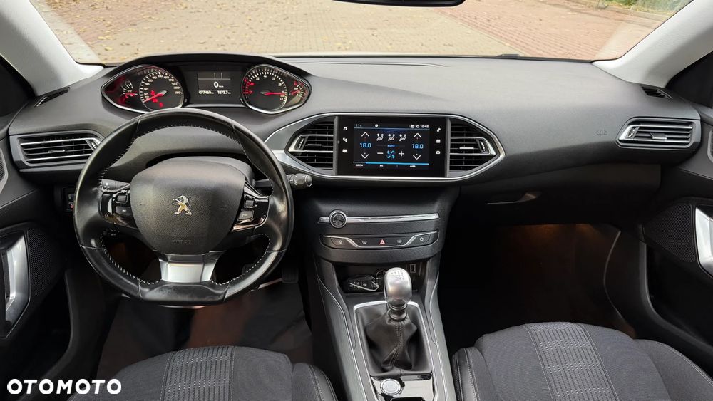 Peugeot 308 1.2 PureTech GPF Allure Pack S&S - 22