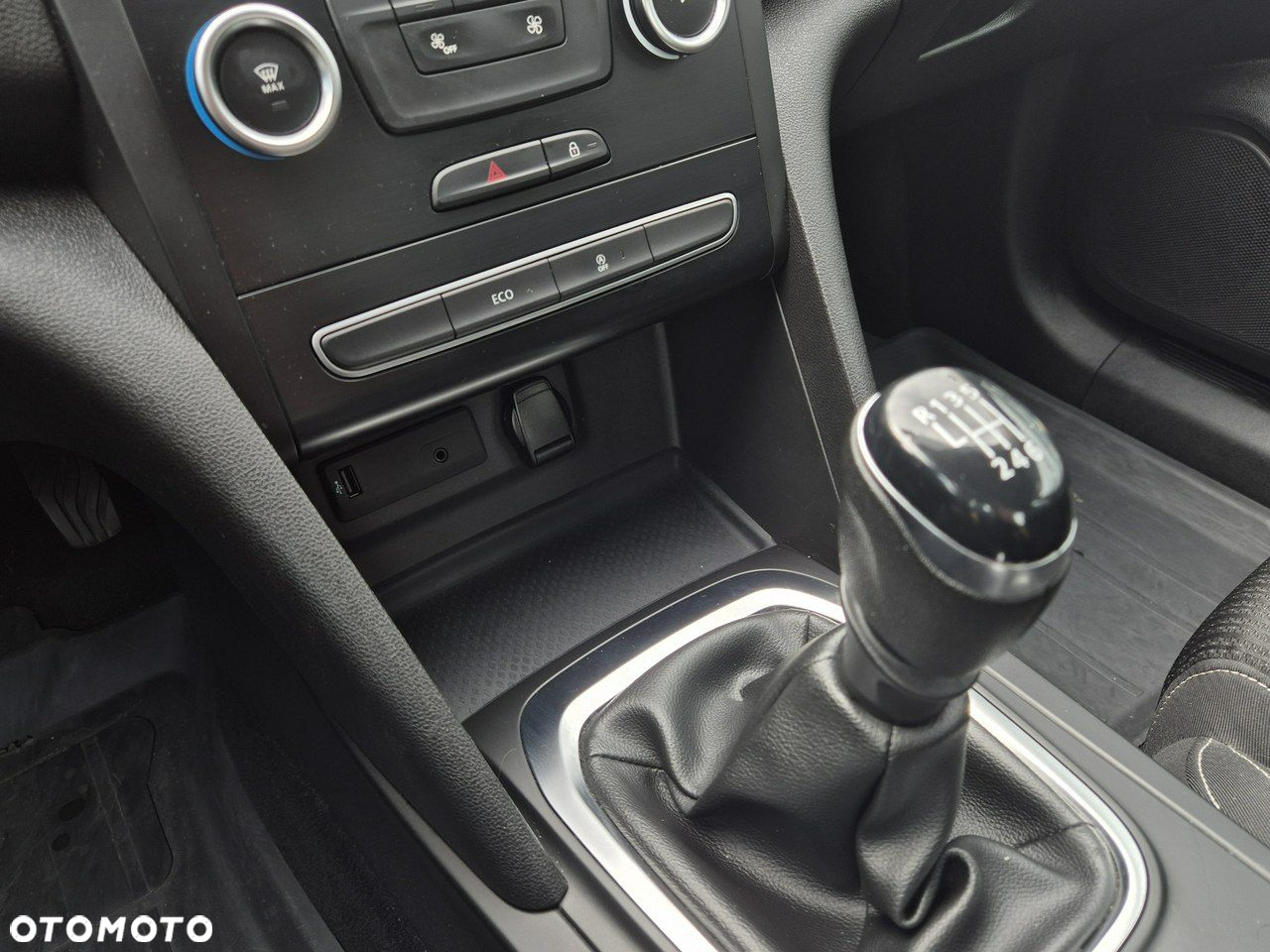Renault Megane - 25