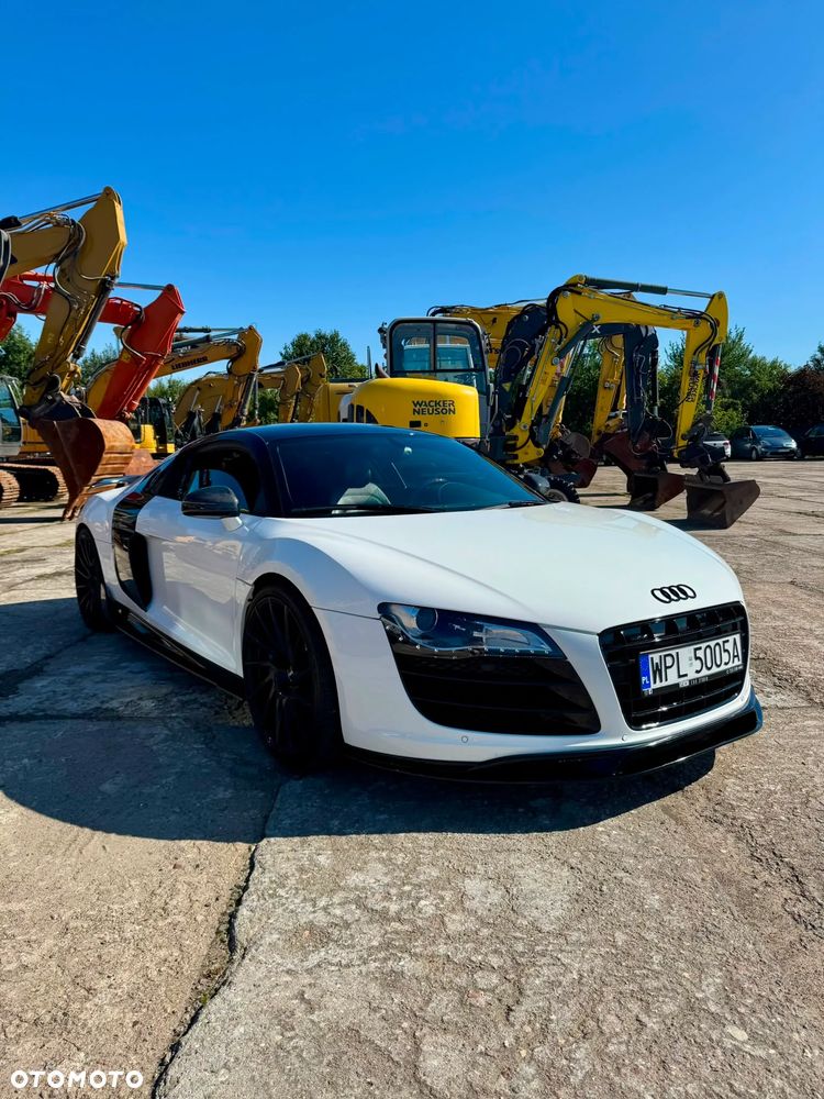 Audi R8 Coupé - 13