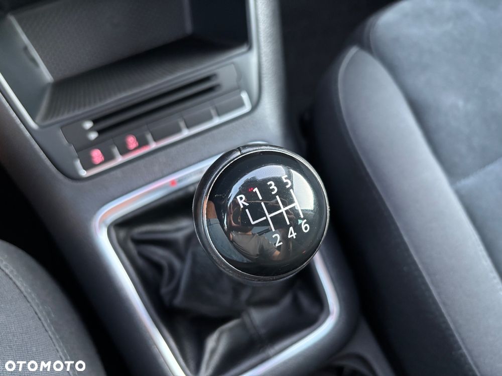 Volkswagen Tiguan - 16