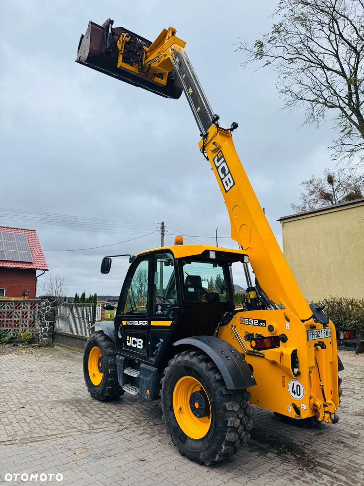 JCB 532-70 AGRI SUPER - 12