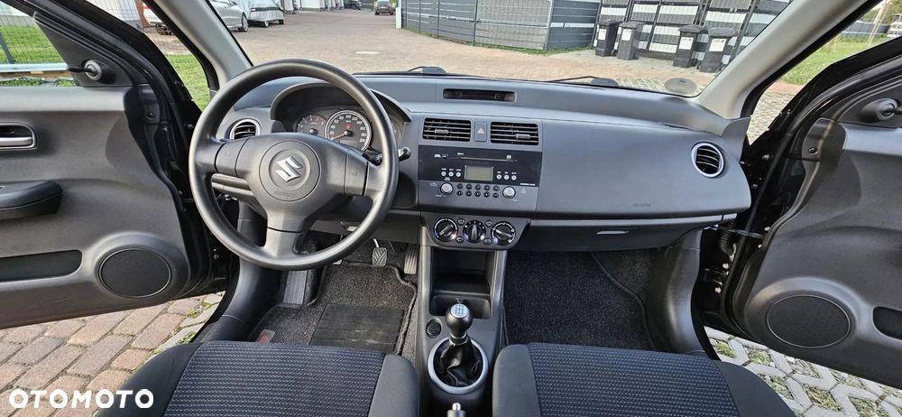 Suzuki Swift 1.3 Comfort - 17