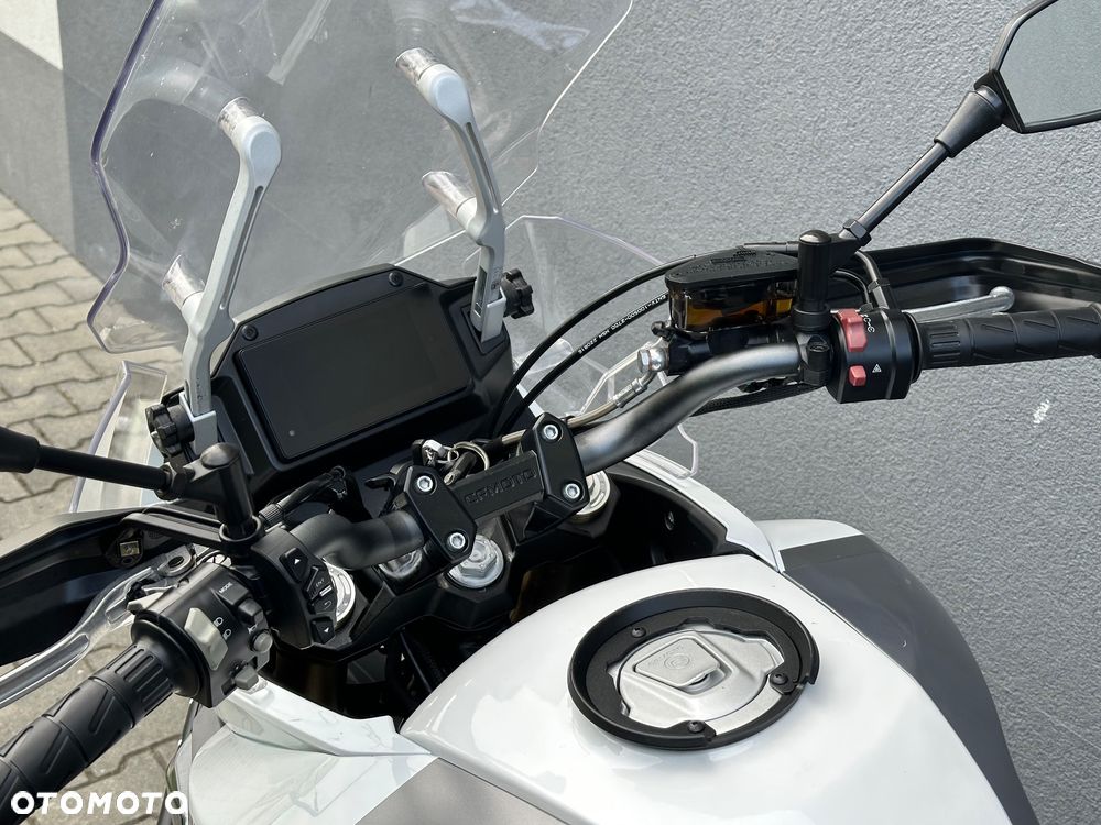 CFMoto 650 MT - 20