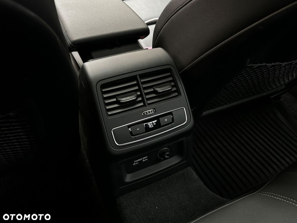 Audi A4 Limousine 45 TFSI quattro S tronic S line - 14