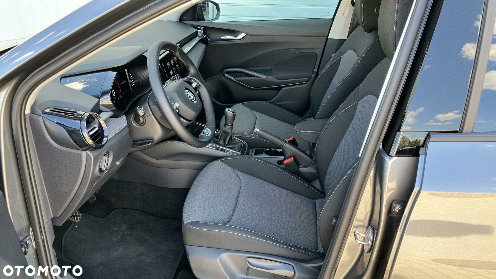 Skoda Fabia - 11