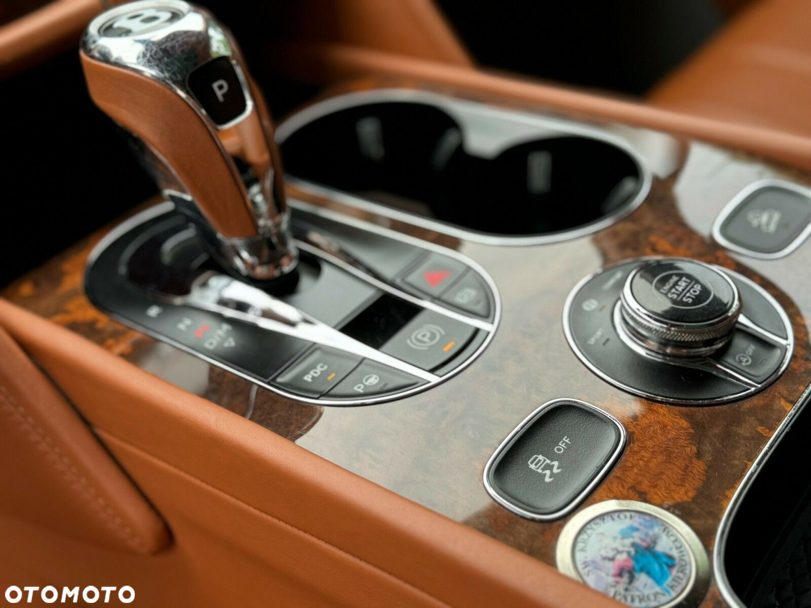 Bentley Bentayga - 21