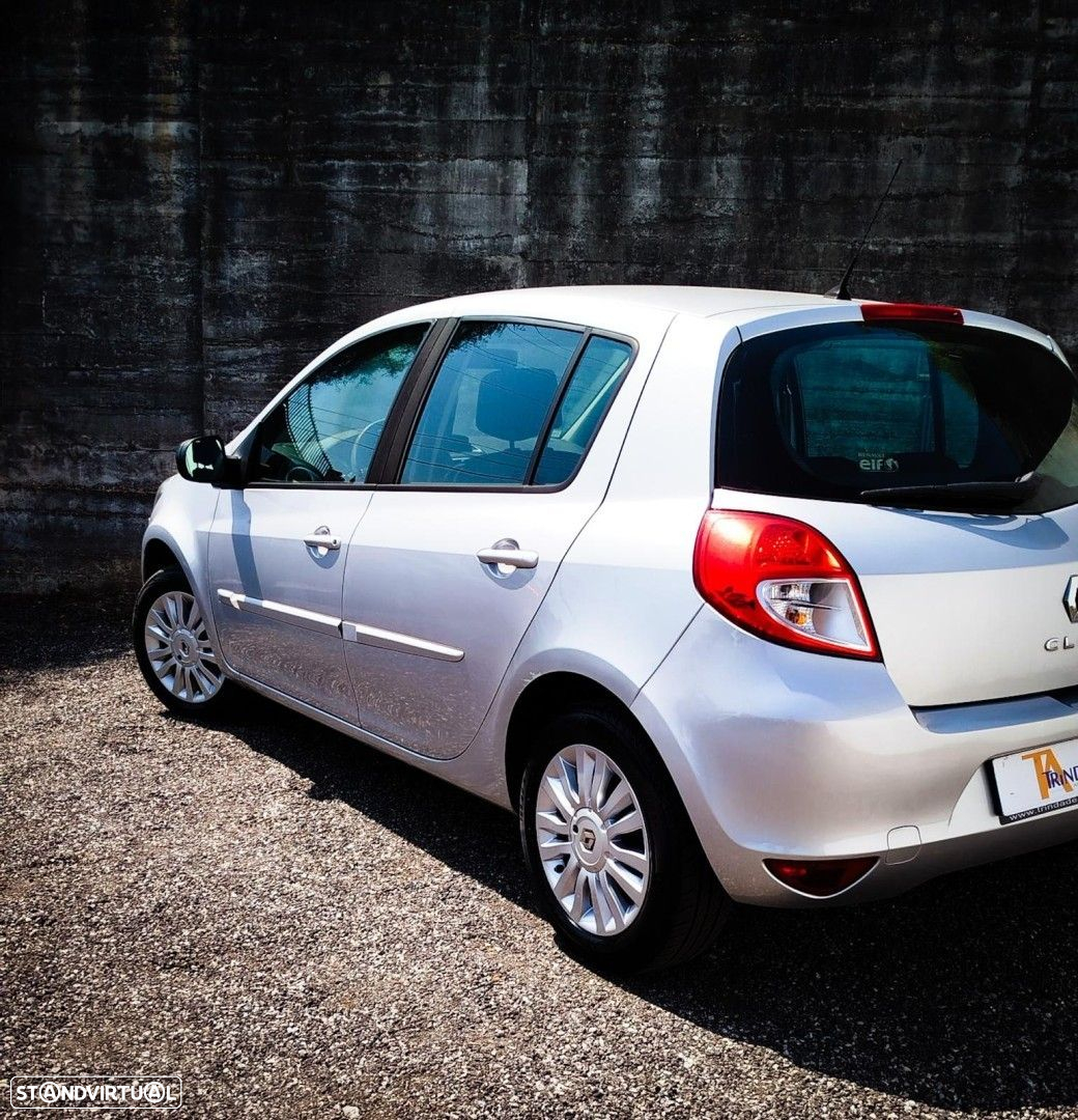 Renault Clio 1.2 16V Dynamique - 2