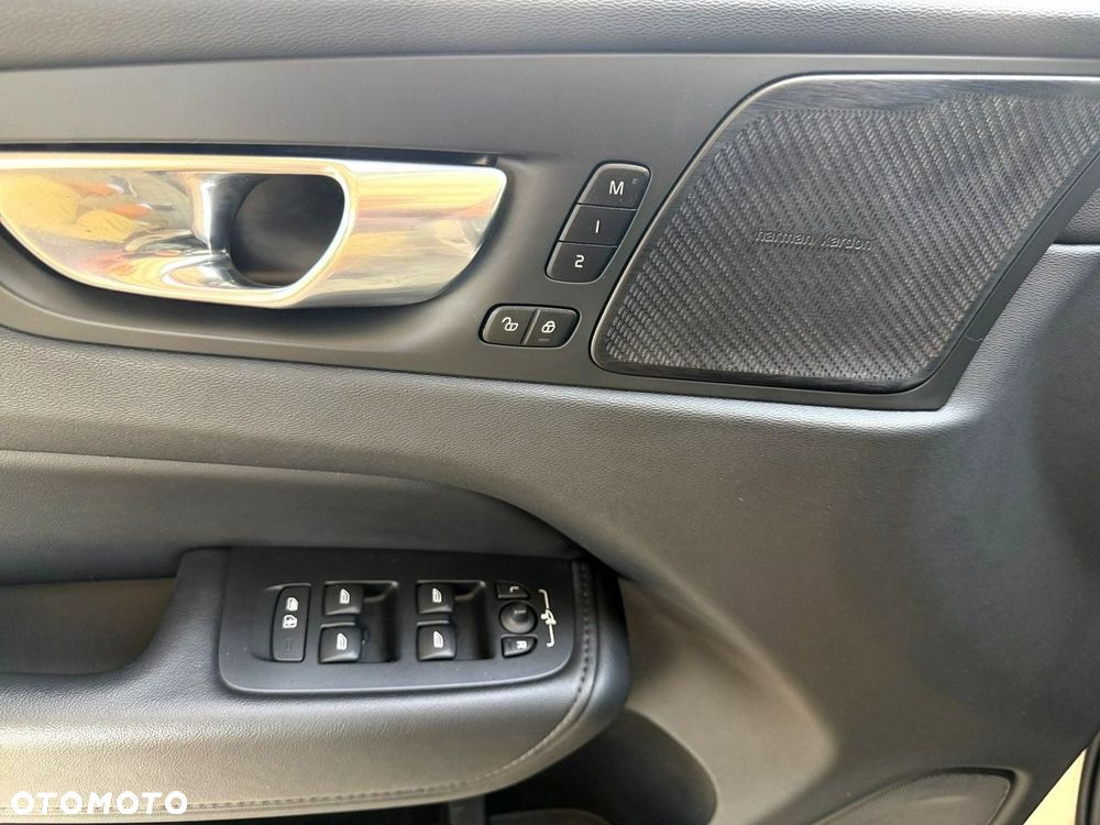 Volvo XC 60 - 15