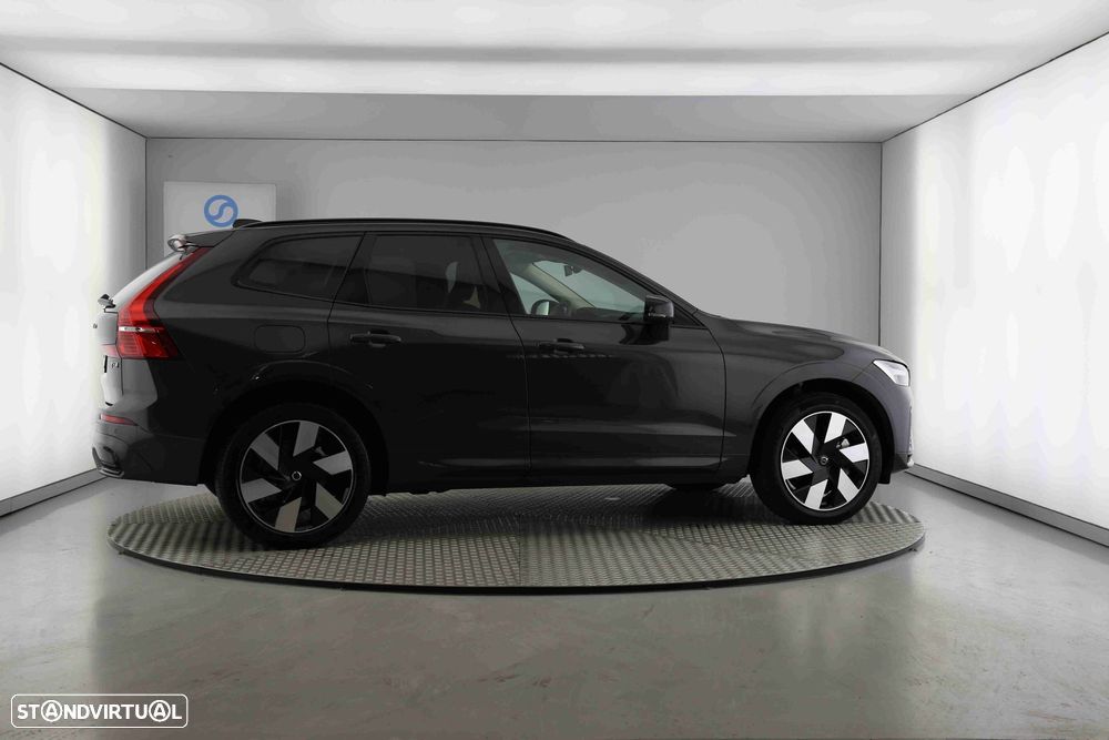 Volvo XC 60 2.0 T6 PHEV Plus Dark AWD - 3