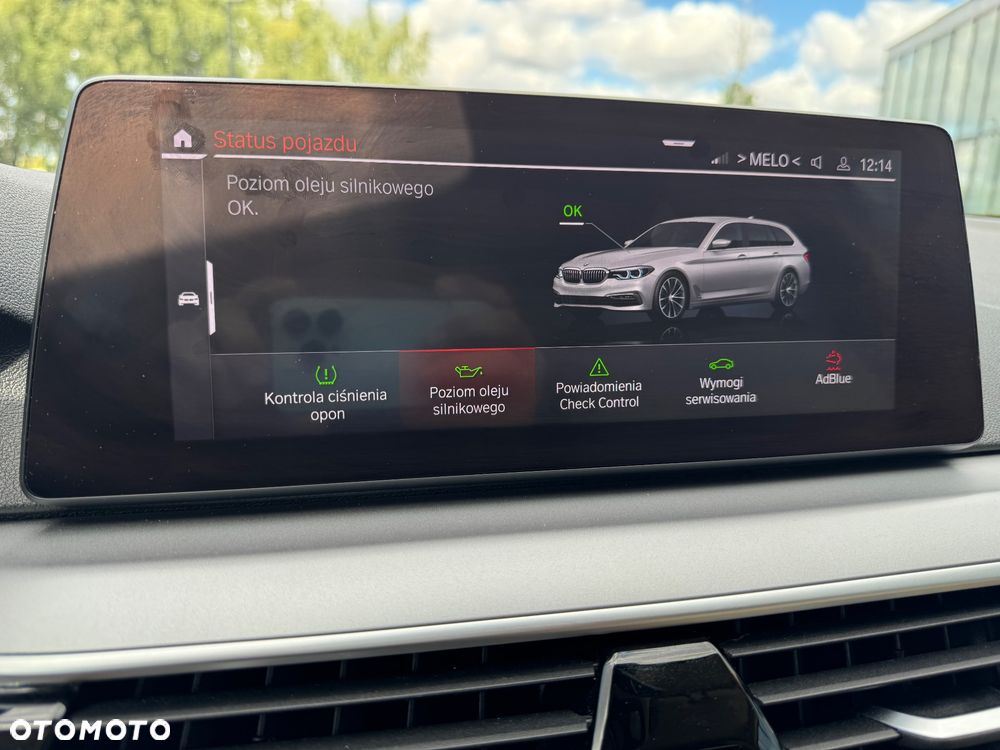 BMW Seria 5 518d - 24