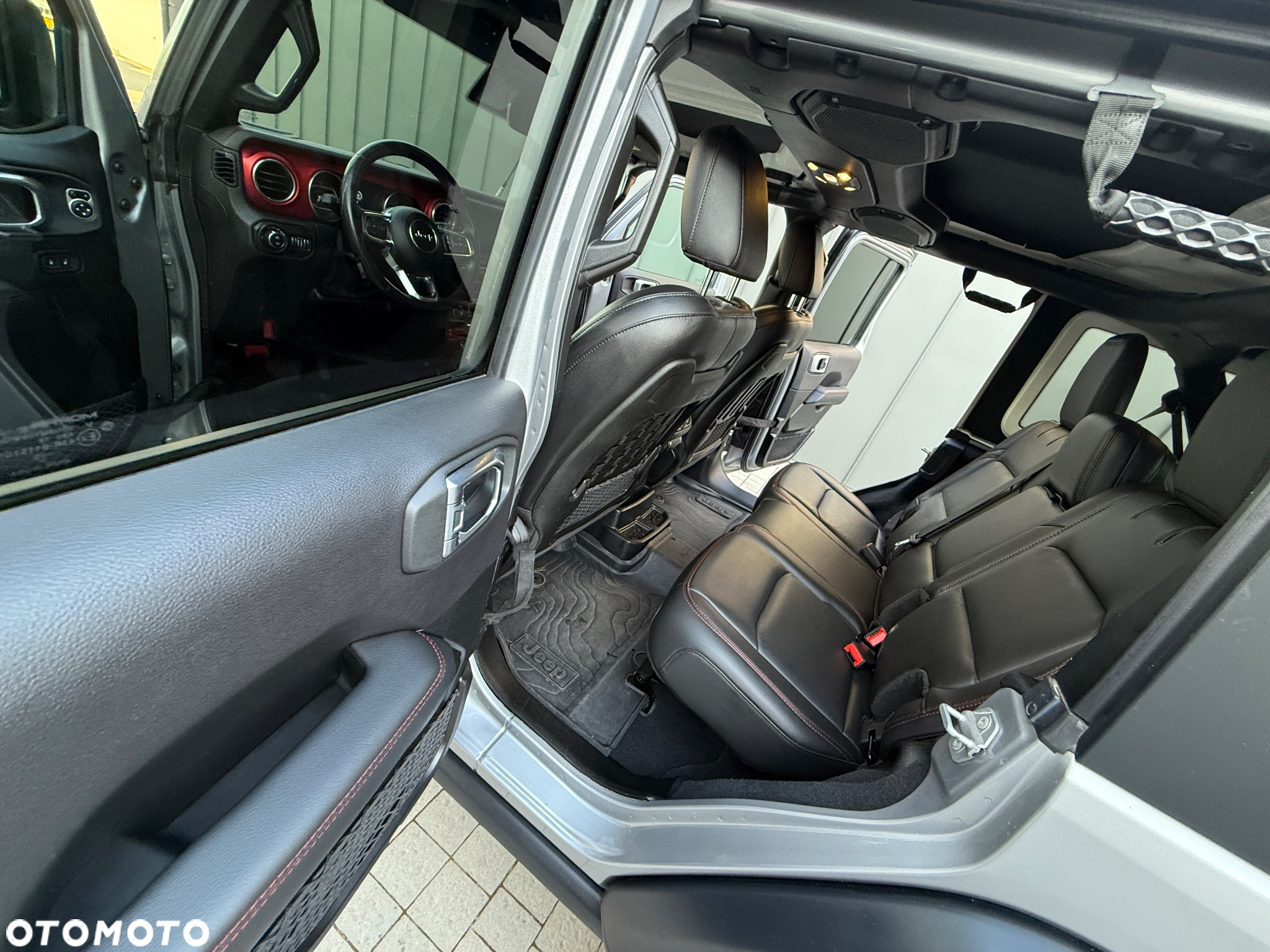 Jeep Wrangler Unlimited GME 2.0 Turbo Rubicon - 32