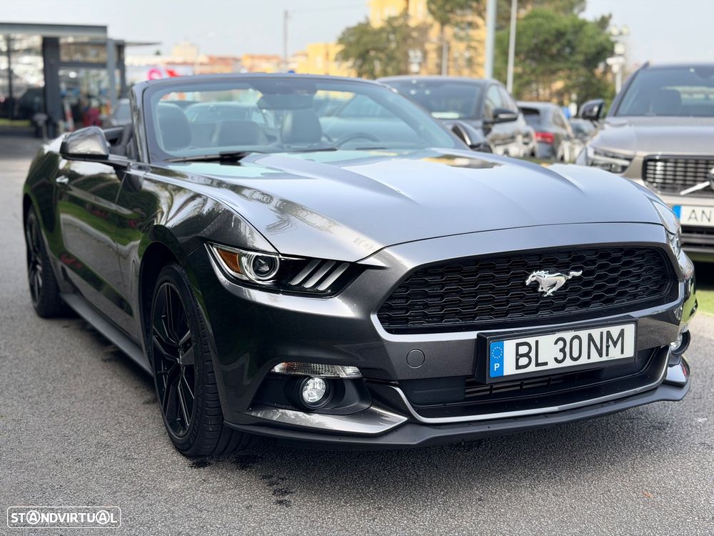 Ford Mustang 2.3i EcoBoost - 9