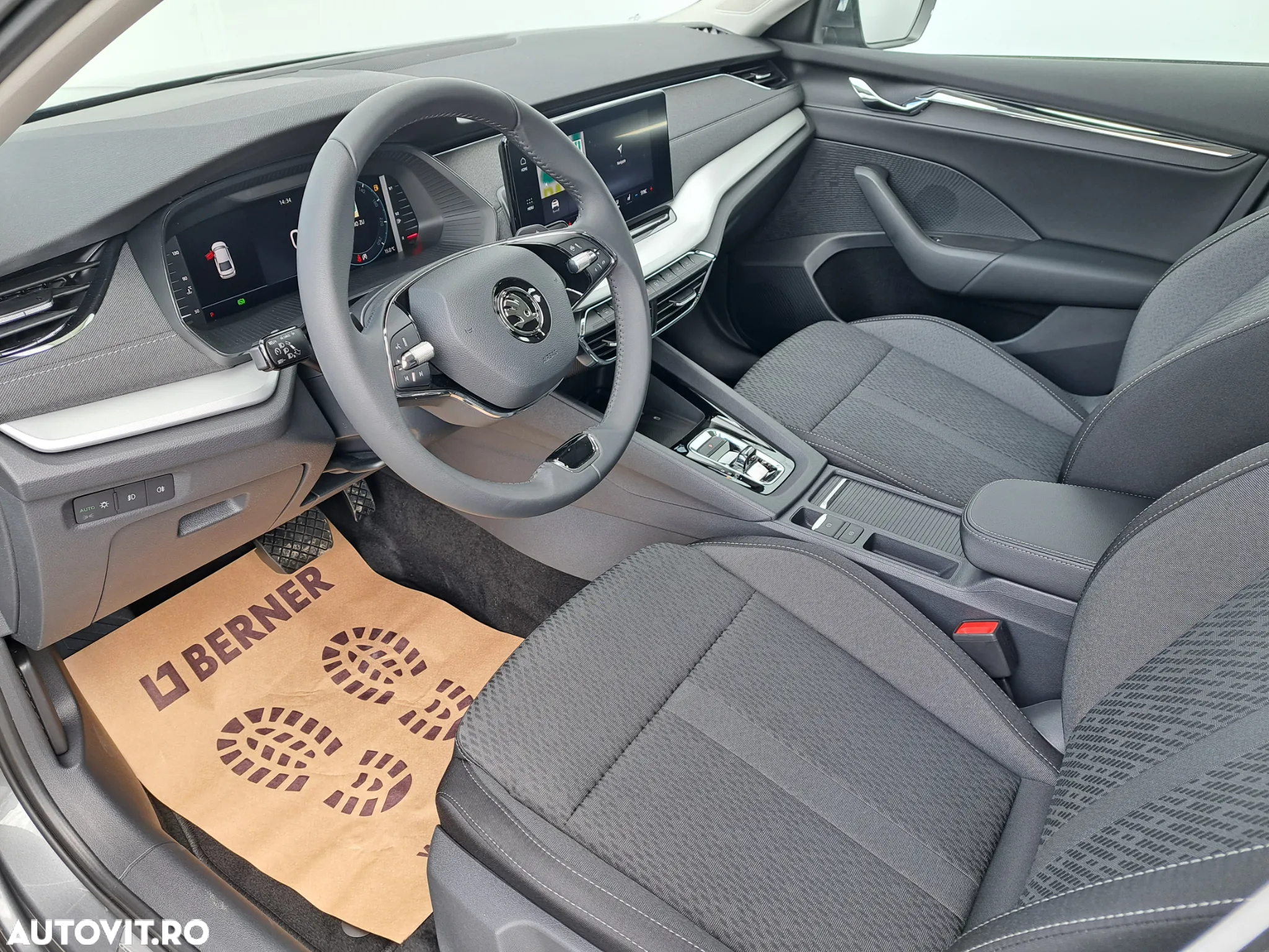 Skoda Octavia 1.5 TSI DSG MHEV Style - 12