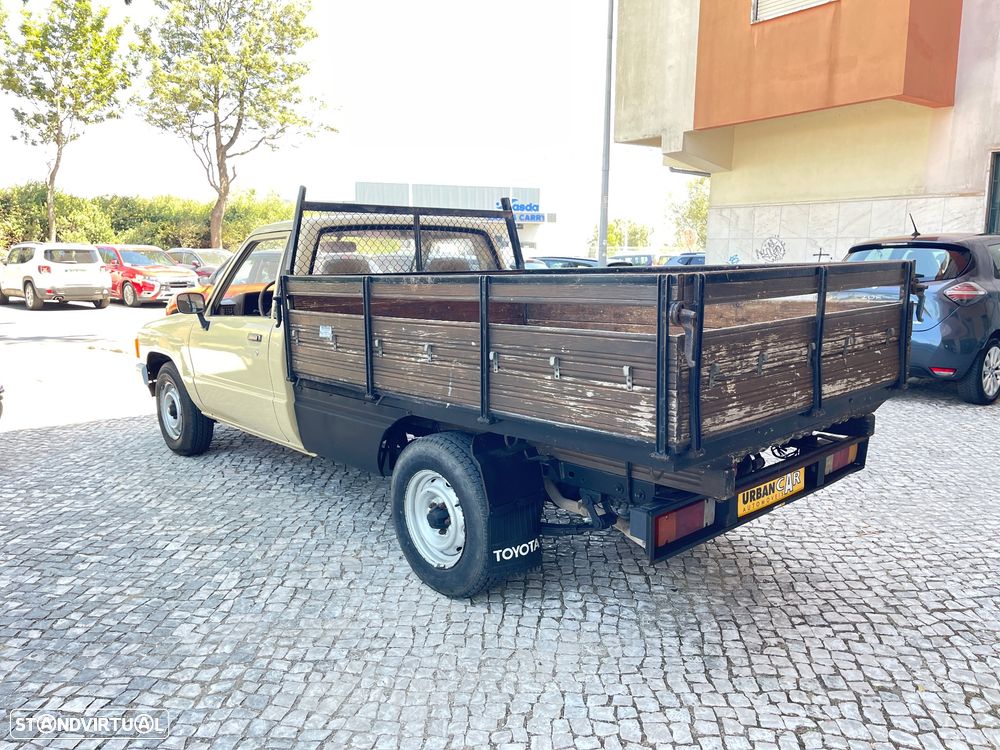 Toyota Hilux 2.4 D LN110L Cx Mad. C.E - 8