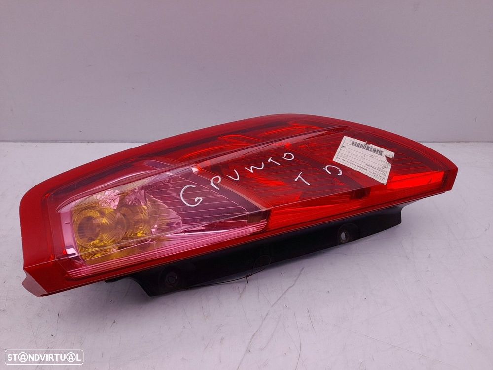Farolim direito FIAT Grande Punto (199_) - 1
