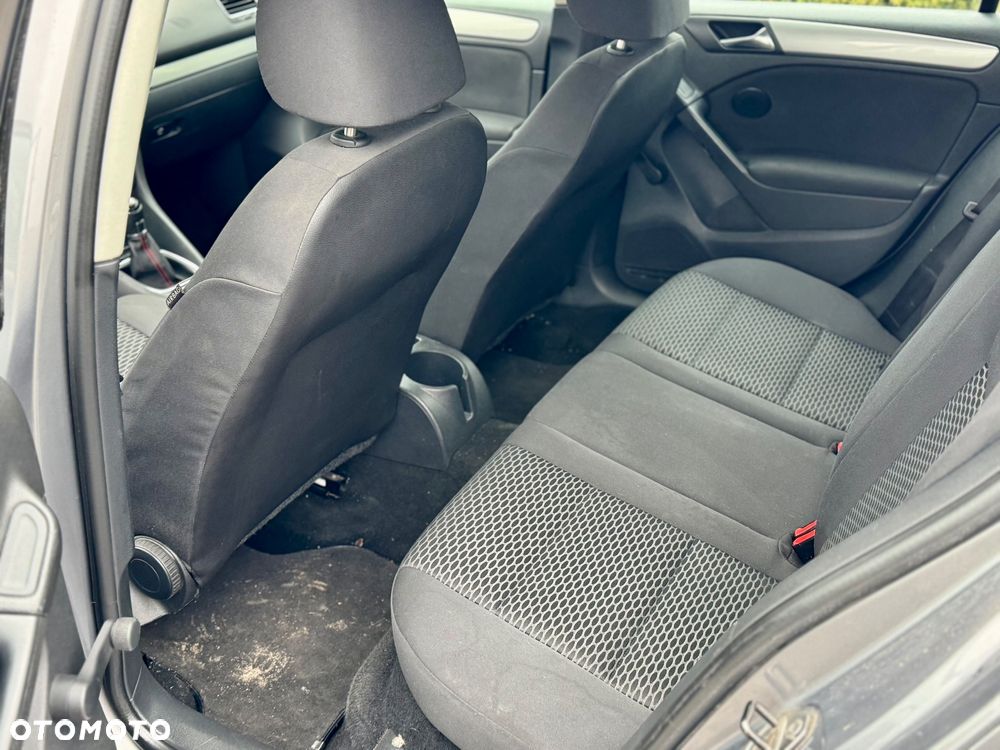 Volkswagen Golf 1.6 TDI DPF Style - 13