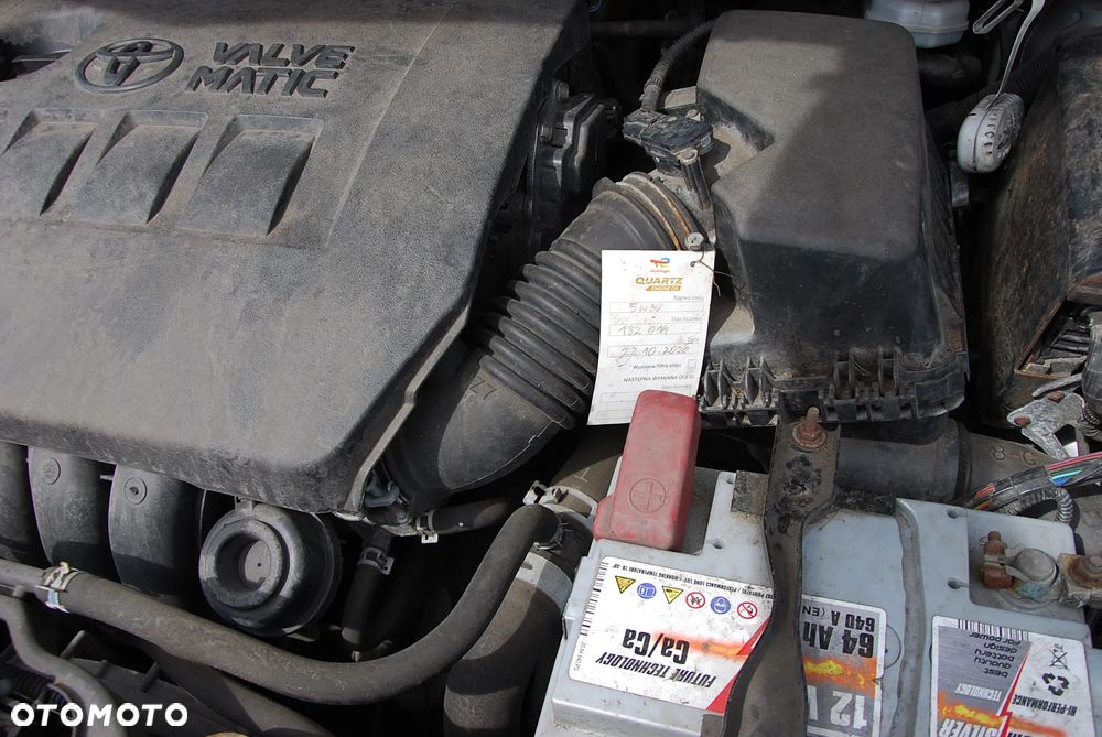 Toyota Avensis - 36