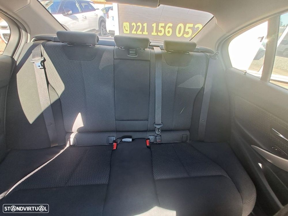 BMW 318 d Advantage Auto - 18