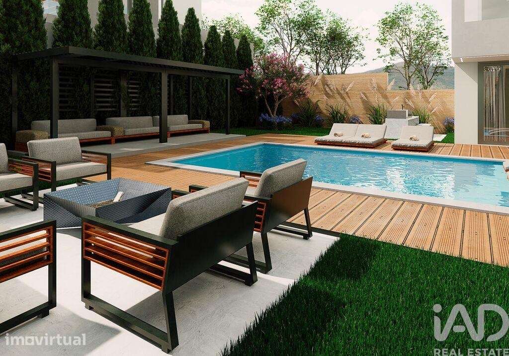 Casa / Villa T3 em Usseira de 218,00 m2 - Grande imagem: 3/27