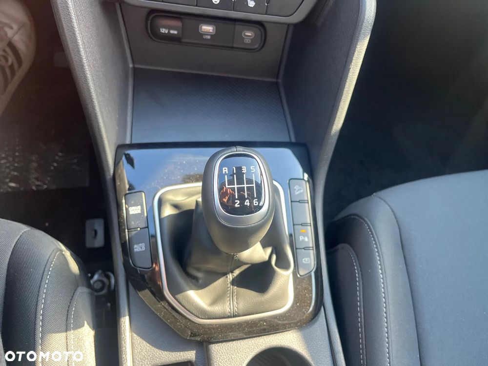 Kia Sportage 1.6 T-GDI M 2WD - 21