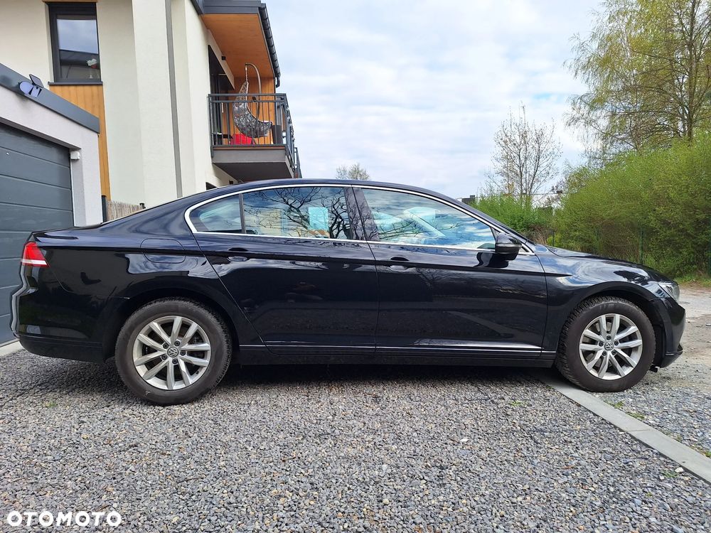 Volkswagen Passat 1.6 TDI BMT Trendline - 8